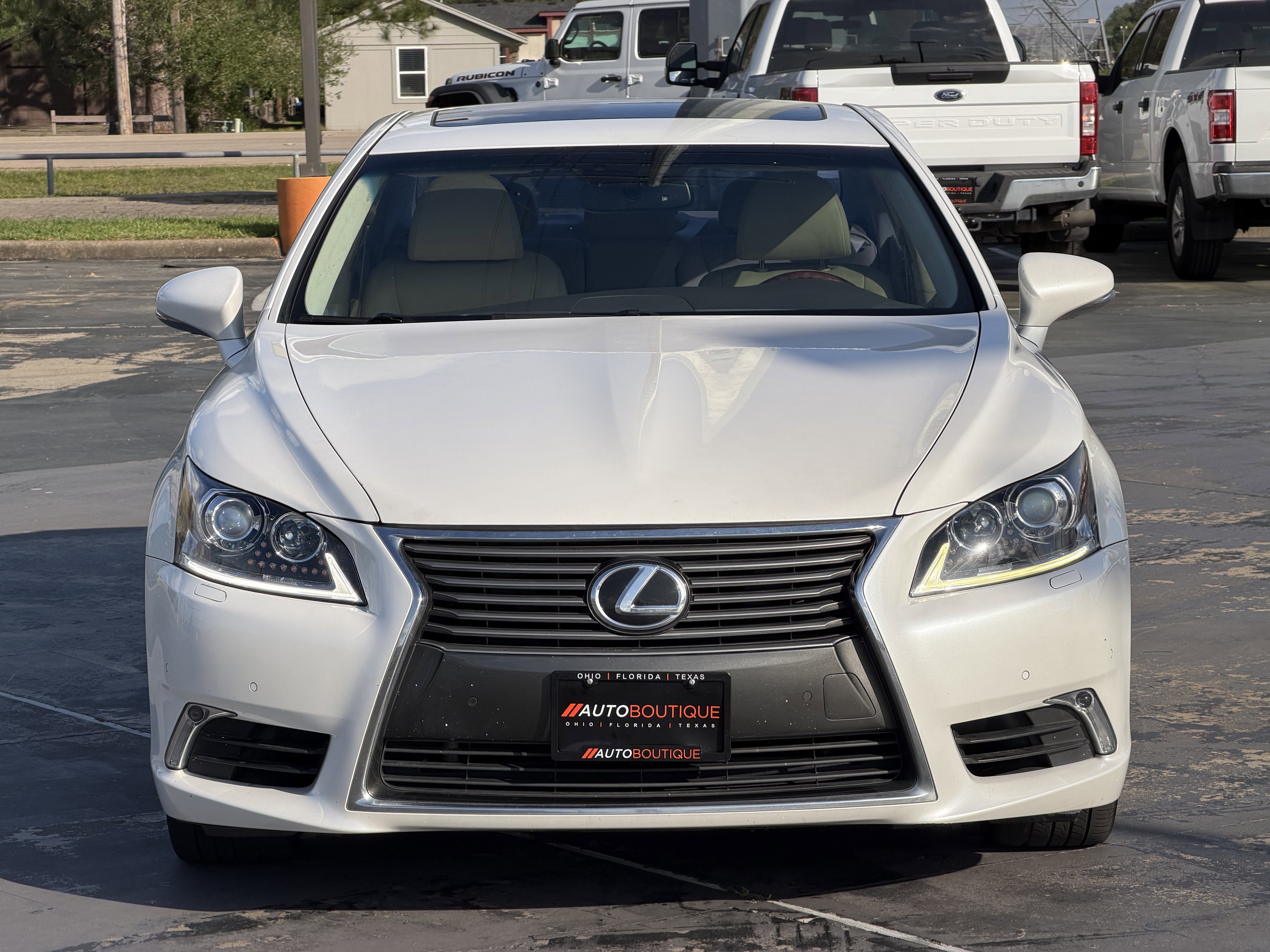 Used 2016 Lexus LS 460 AWD w/ Comfort Package image 7