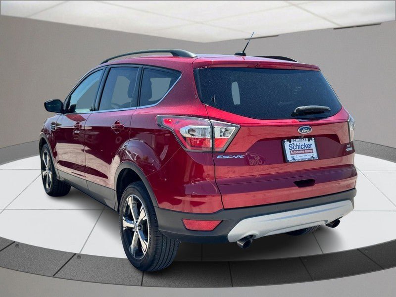 Used 2017 Ford Escape SE w/ Equipment Group 201A FWD image 5