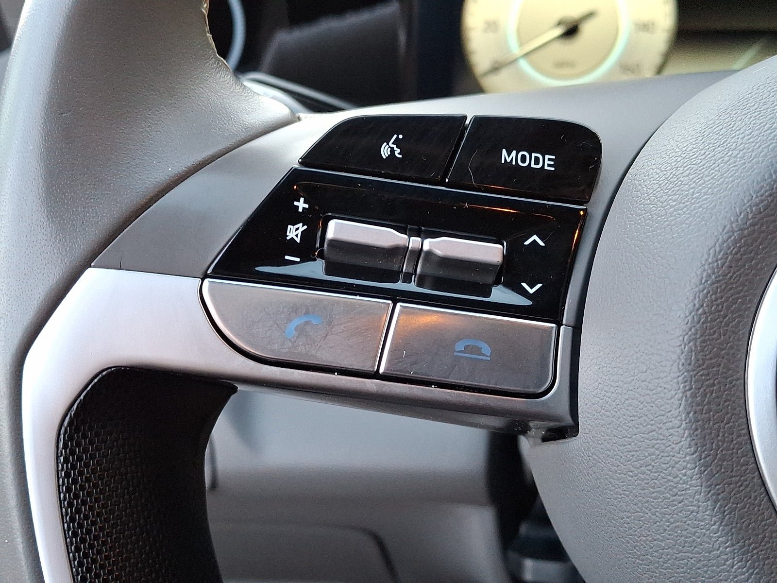 Used 2023 Hyundai Elantra SEL w/ Convenience Package FWD image 23