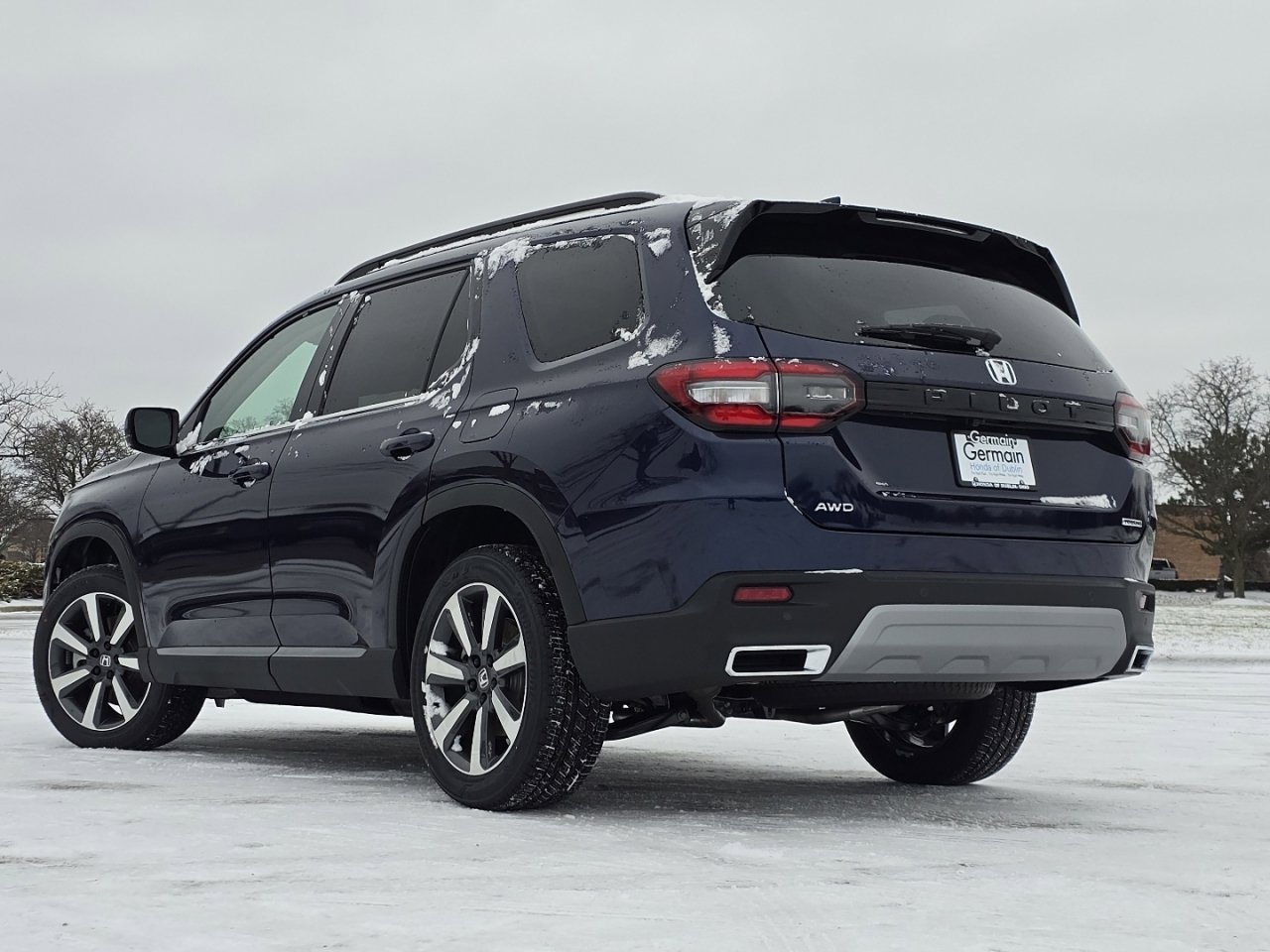 New 2025 Honda Pilot Touring image 16