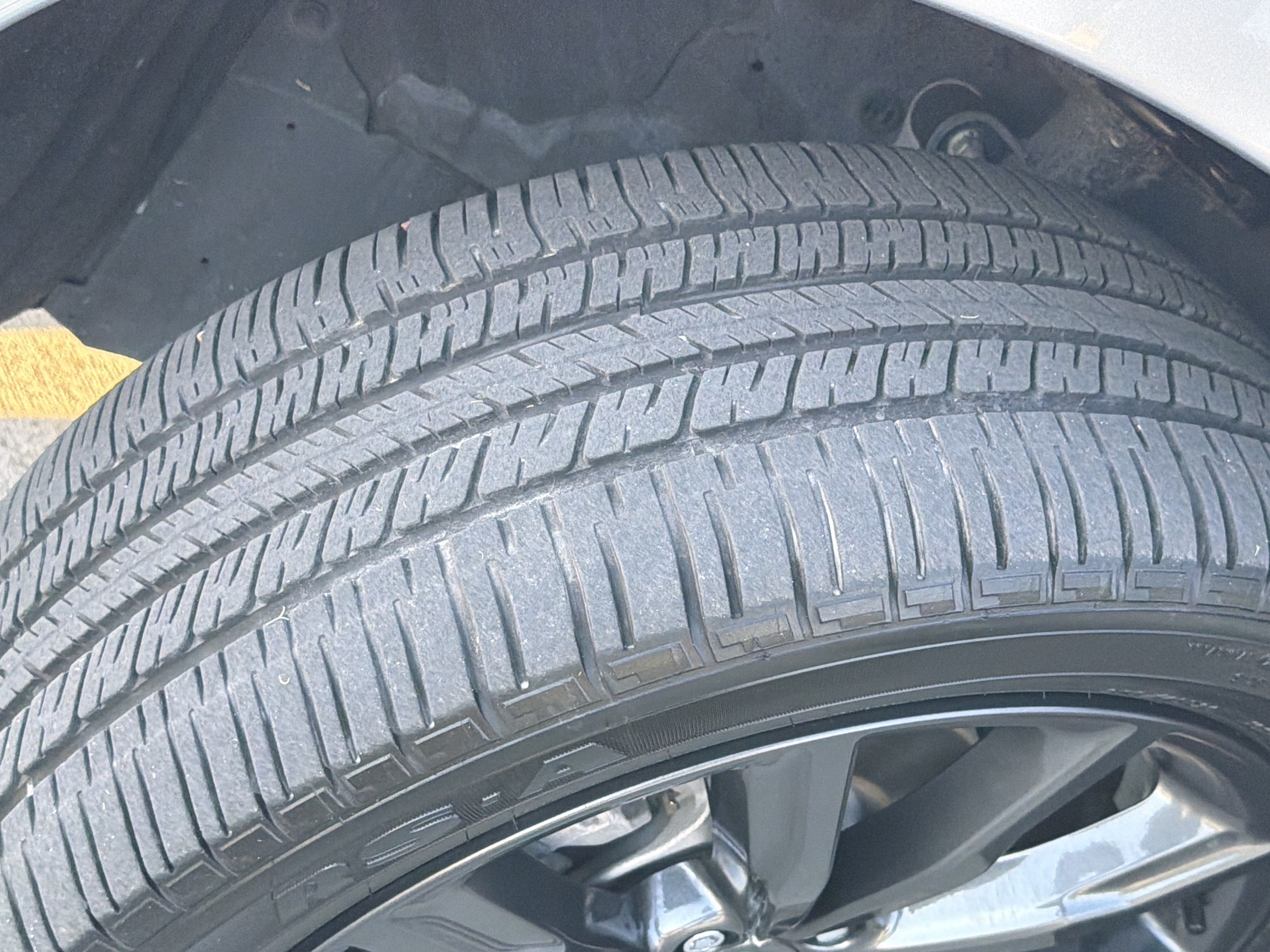 Used 2025 Acura RDX w/ Advance Package AWD/4WD image 8
