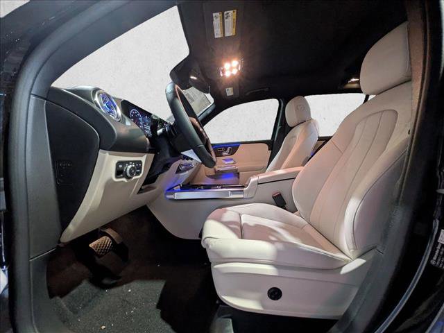 New 2026 Mercedes-Benz GLB 250 4MATIC image 4
