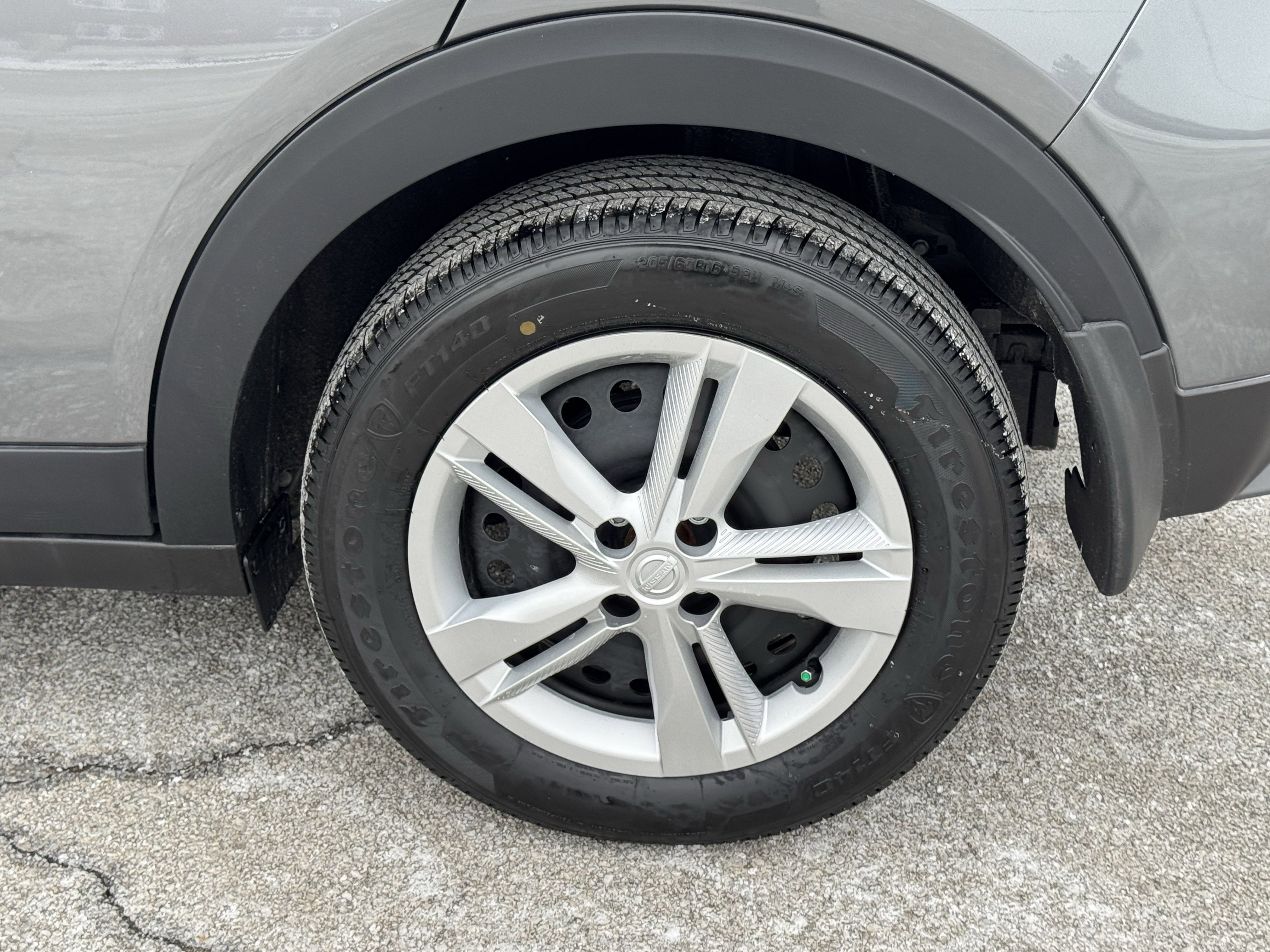 Used 2025 Nissan Kicks Play S image 38