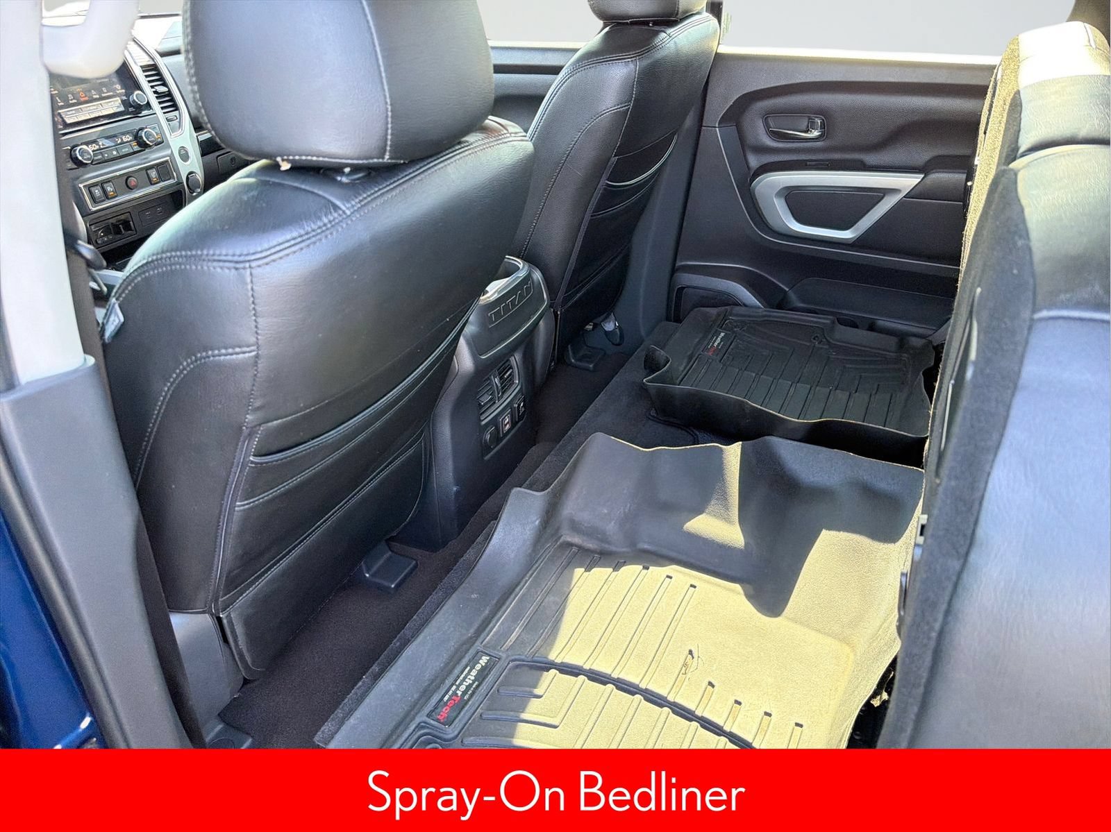Used 2020 Nissan Titan SV w/ SV Convenience Package RWD image 31