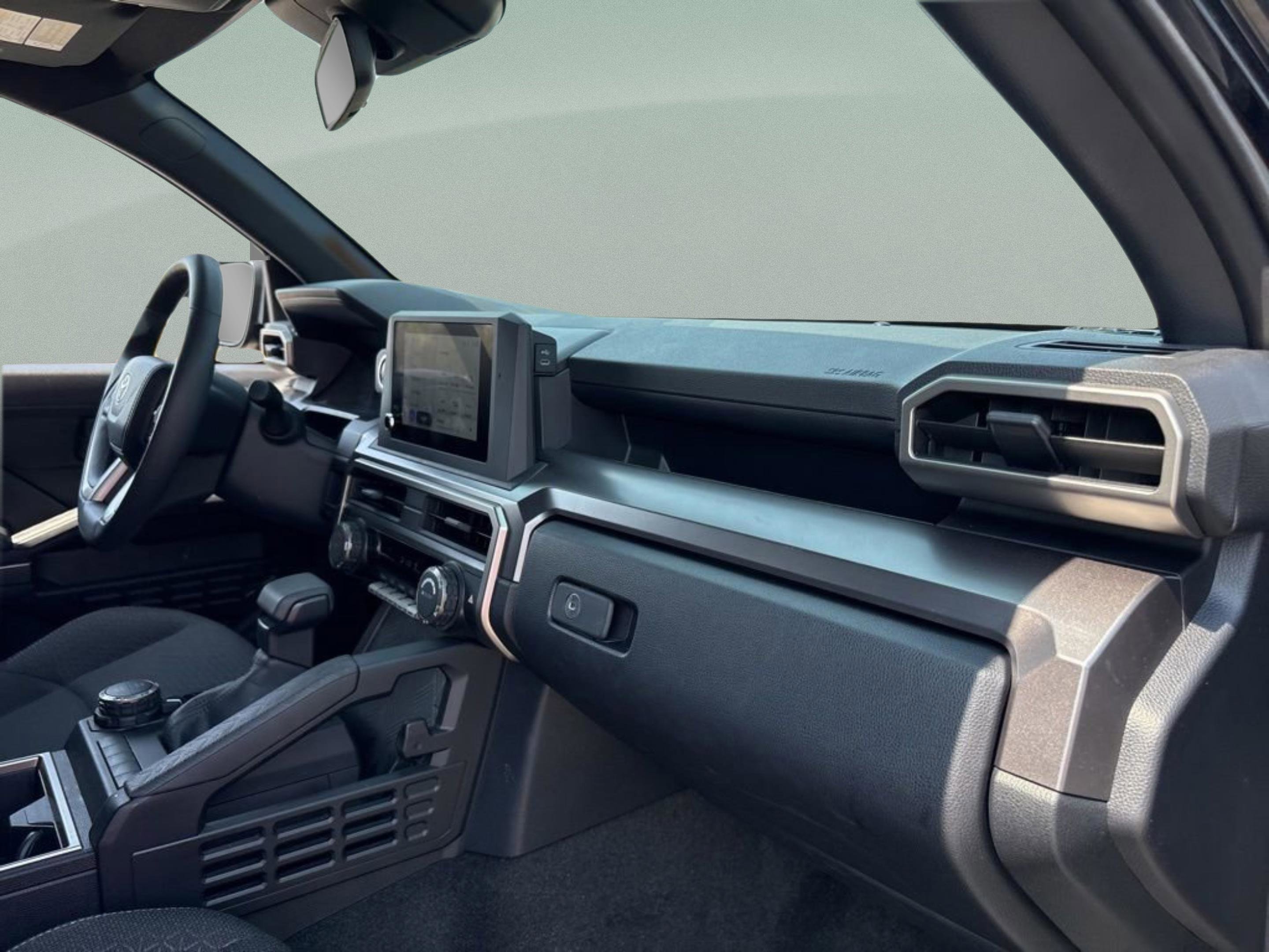 Certified 2025 Toyota 4Runner SR5 image 33