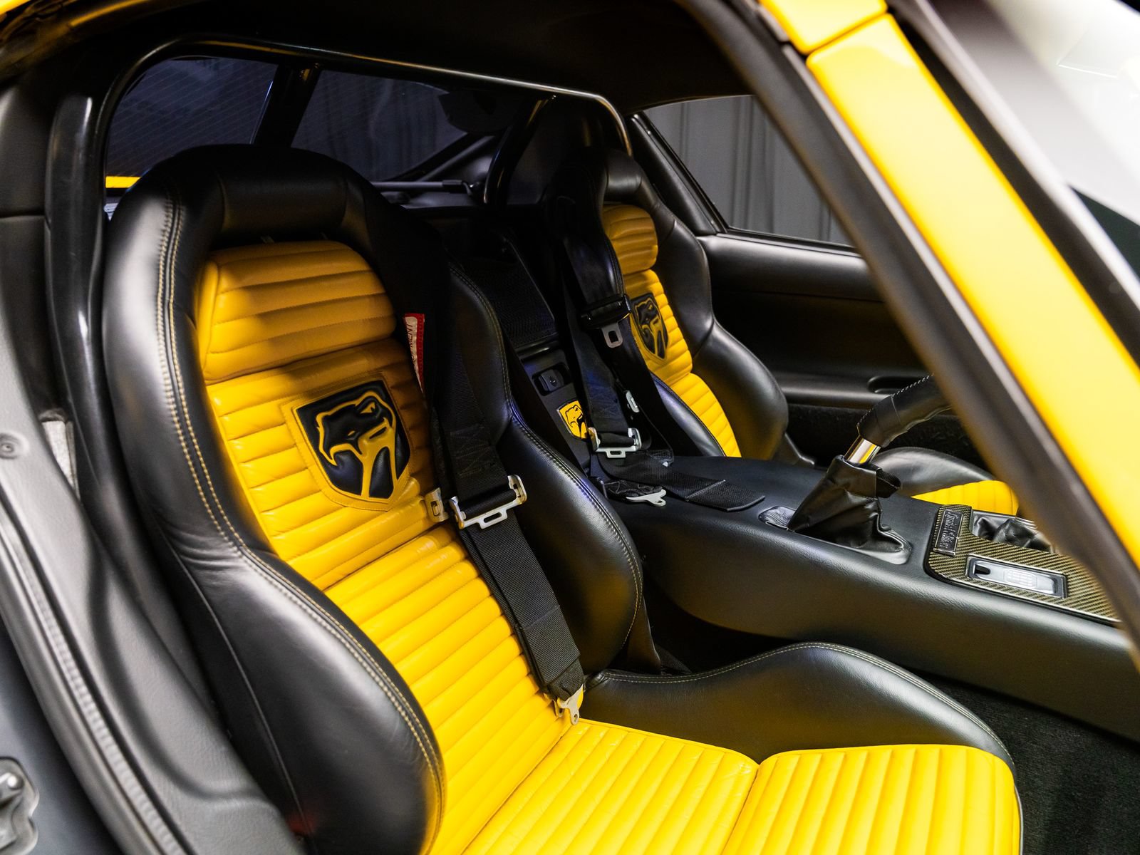 Used 2001 Dodge Viper GTS RWD image 63