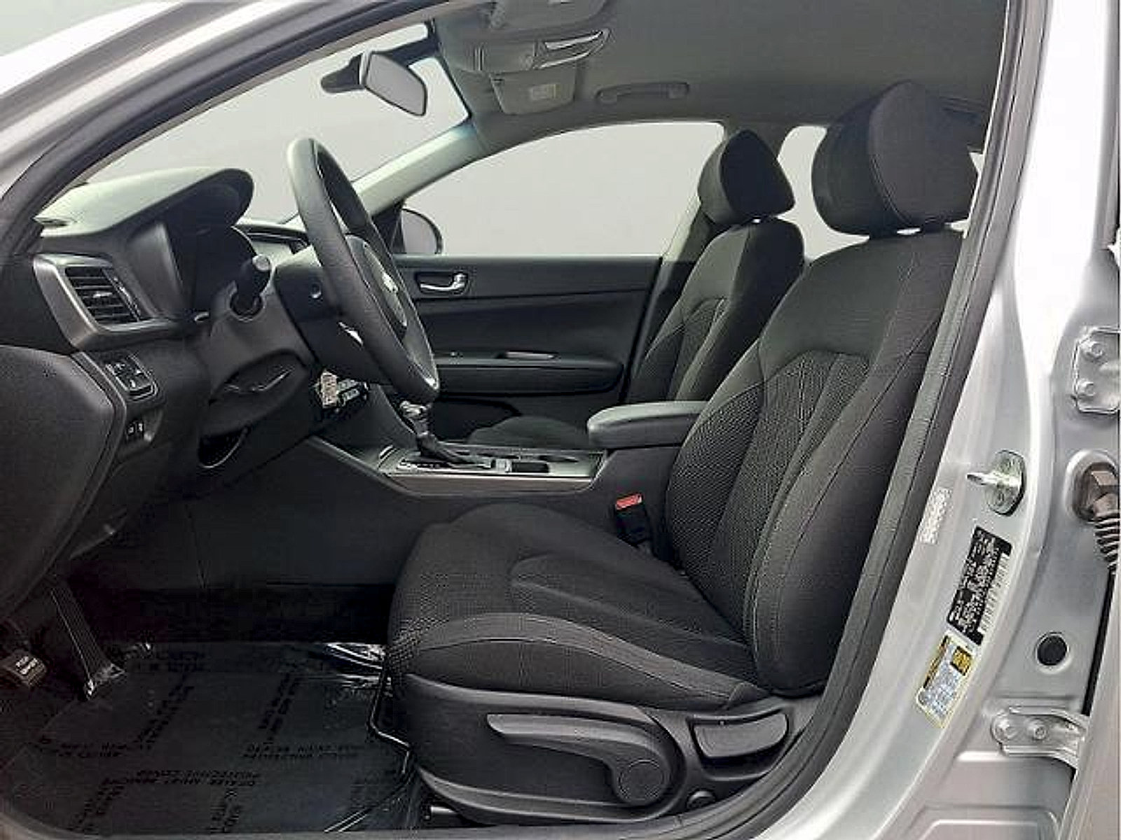 Used 2019 Kia Optima LX FWD image 15