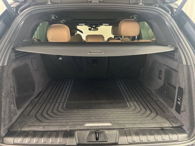 Used 2025 Land Rover Range Rover Sport SE image 27