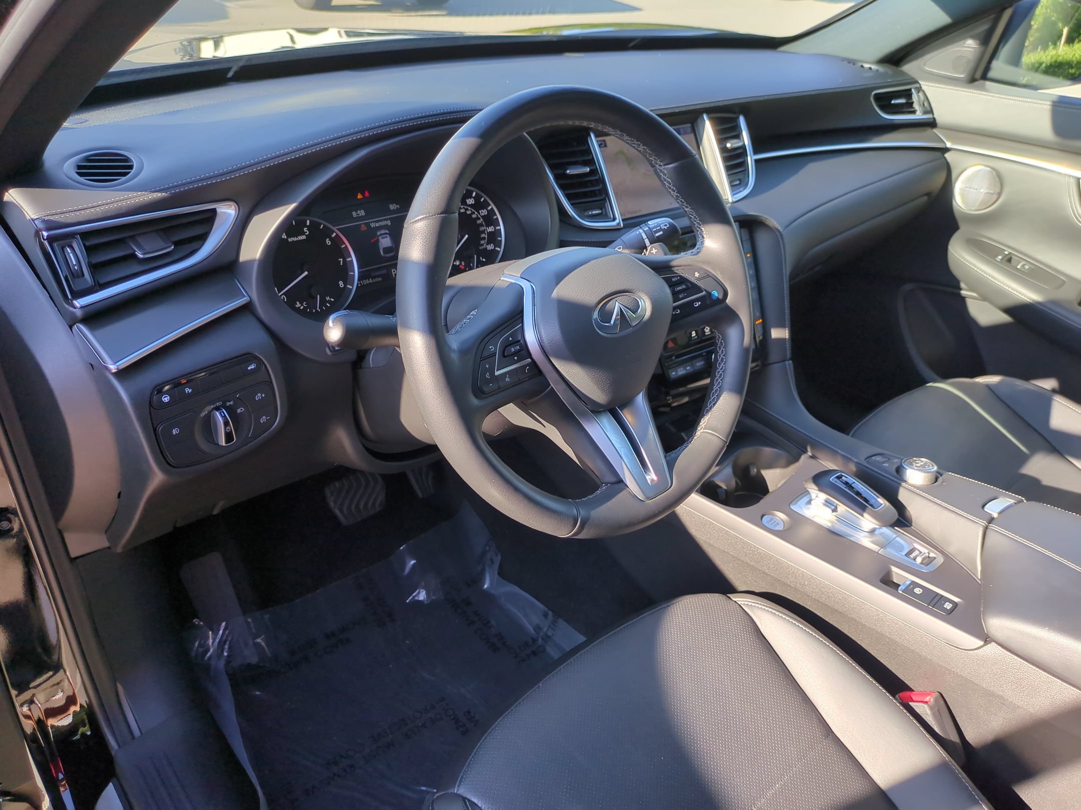 Used 2025 INFINITI QX55 Essential AWD/4WD image 16