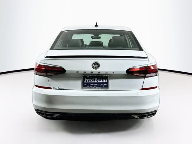 Used 2021 Volkswagen Passat 2.0T R-Line FWD image 7