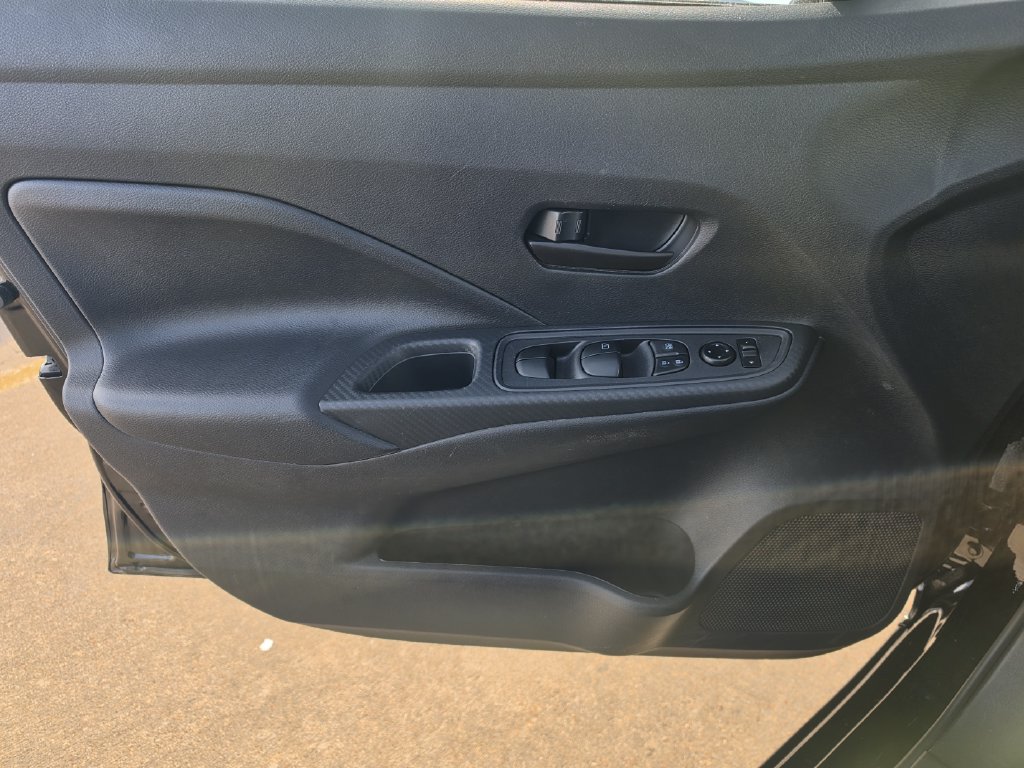 Used 2025 Nissan Versa S w/ Trunk Package FWD image 20
