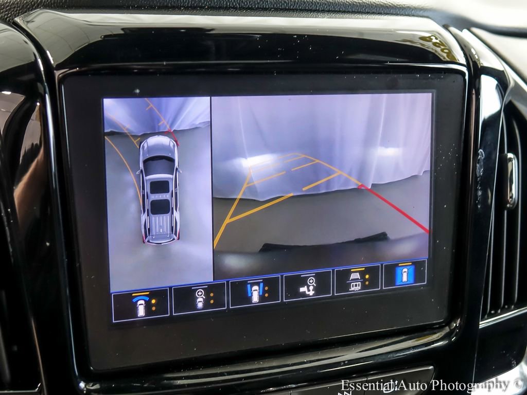 Used 2023 Chevrolet Traverse High Country AWD/4WD image 19