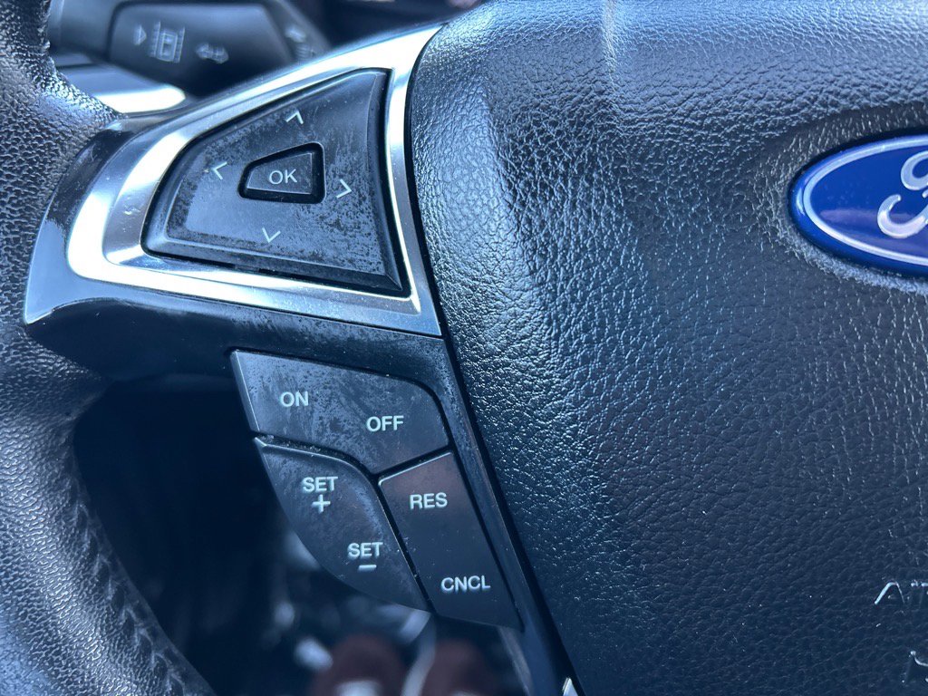 Used 2022 Ford Edge Titanium image 24