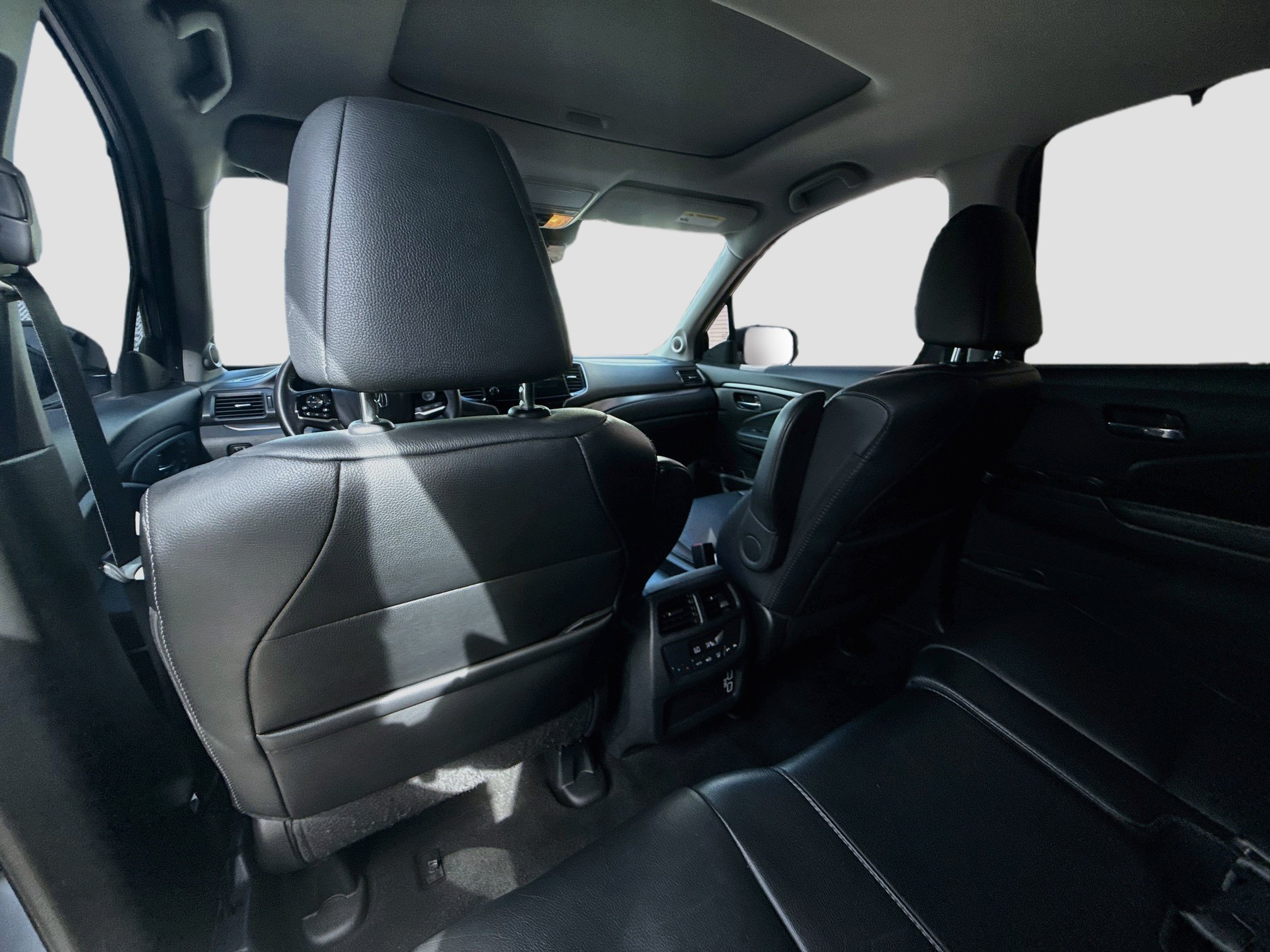 Used 2022 Honda Pilot Special Edition image 24