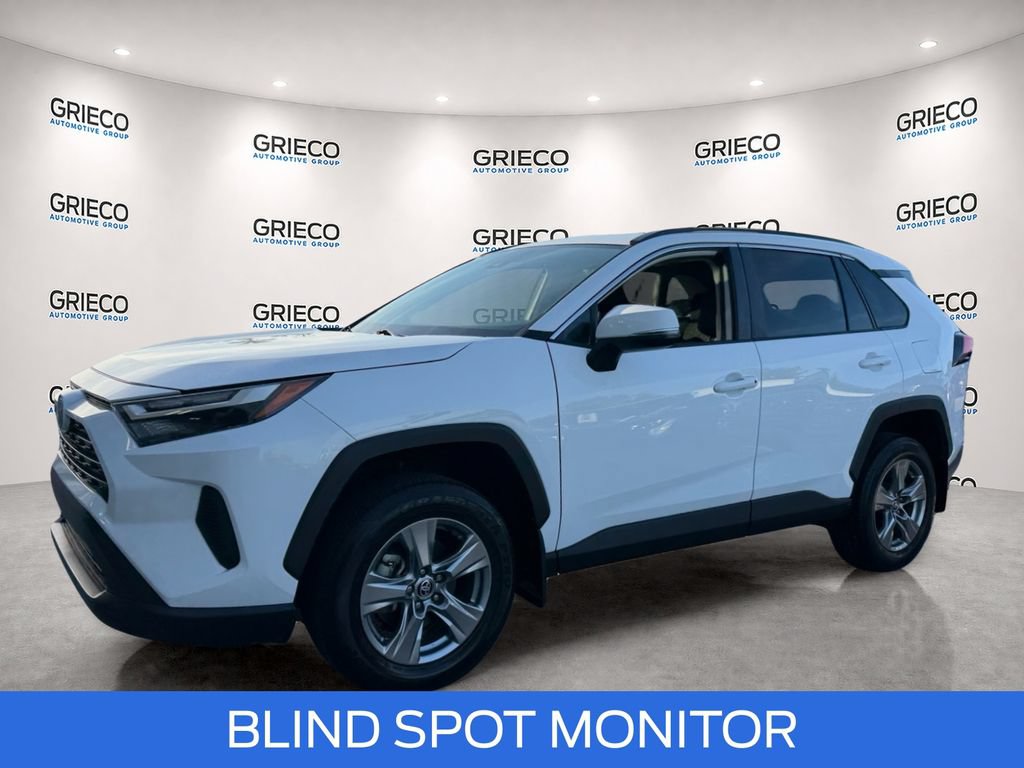 Used 2024 Toyota RAV4 XLE w/ Convenience Package FWD image 3