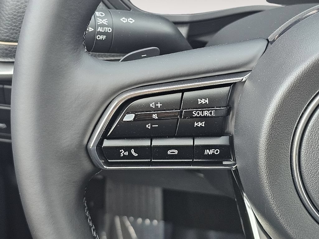 New 2026 MAZDA CX-90 Plug-In Hybrid w/ Preferred AWD/4WD image 30