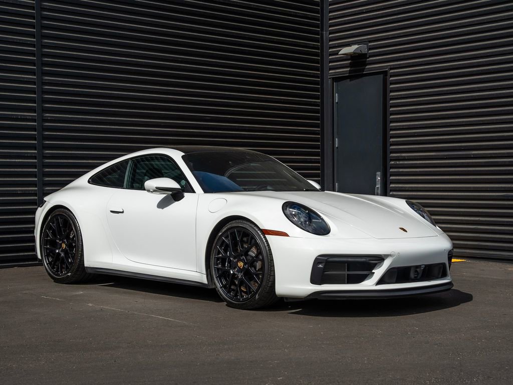 Certified 2024 Porsche 911 Carrera GTS image 7