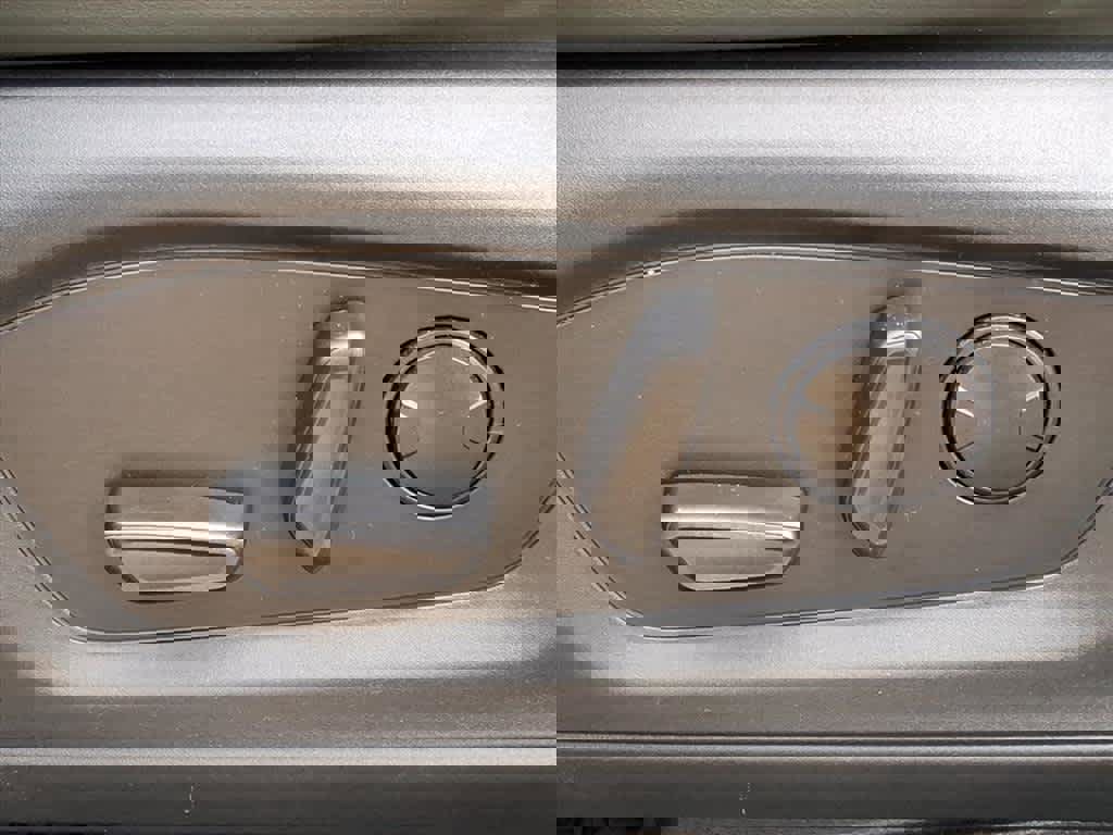 Used 2022 Ford Explorer Timberline image 14