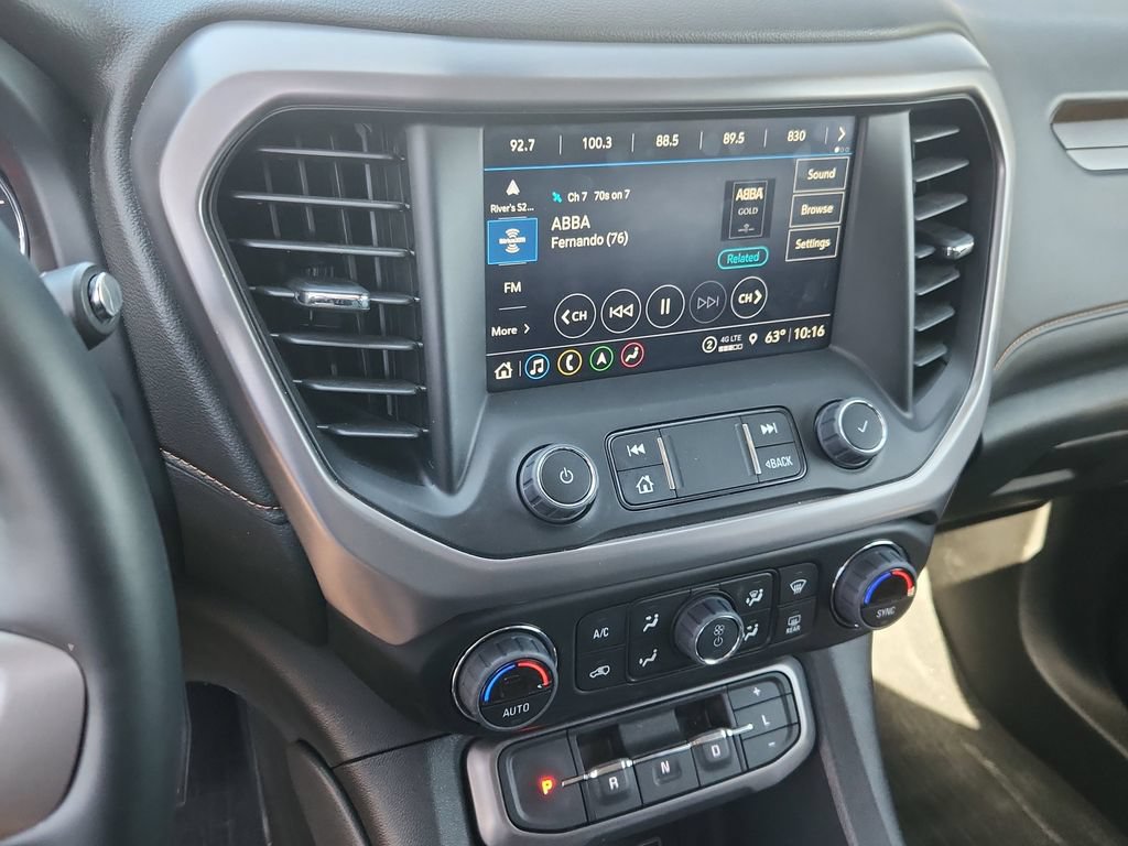 Used 2023 GMC Acadia AT4 w/ Technology Package AWD/4WD image 23