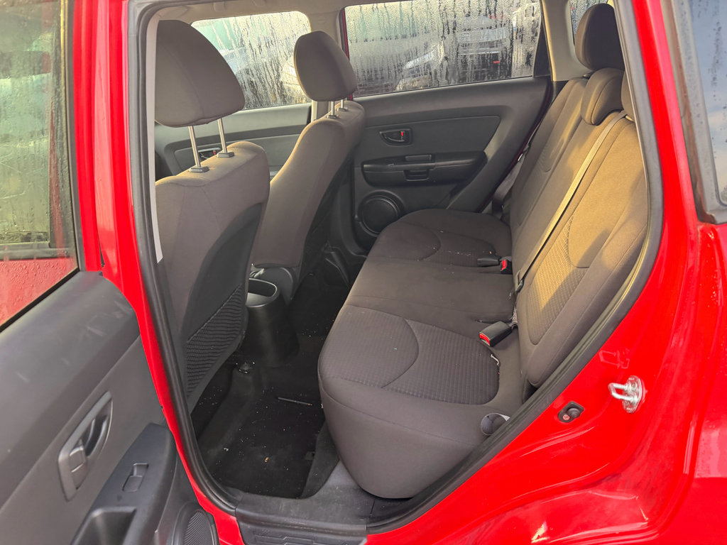 Used 2013 Kia Soul image 7