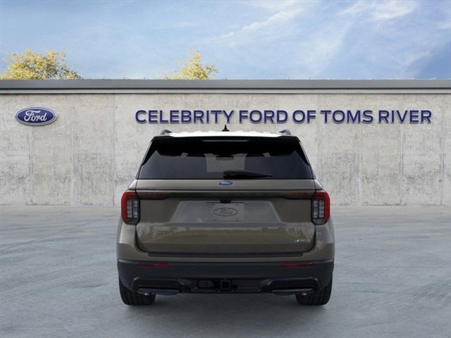 New 2026 Ford Explorer ST-Line w/ ST-Line Street Pack image 5