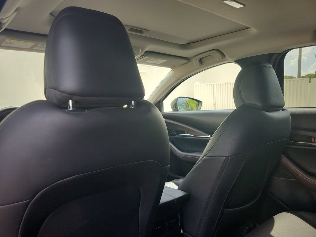 Used 2020 MAZDA CX-30 FWD w/ Premium Package image 16