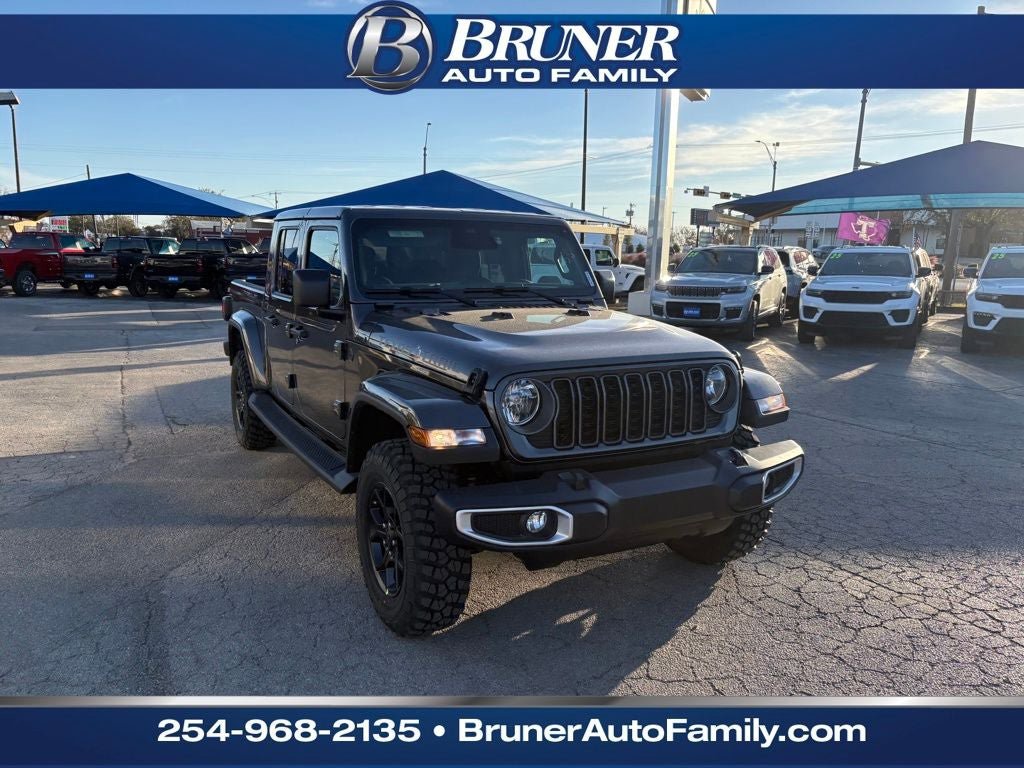 New 2026 Jeep Gladiator Sport AWD/4WD image 3