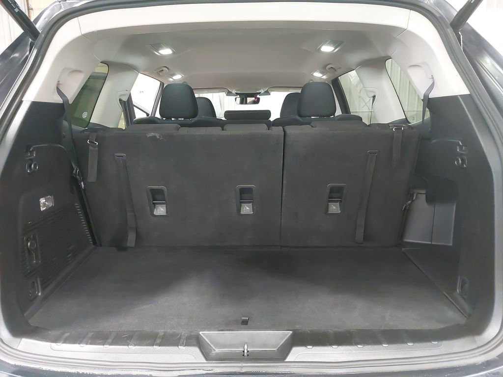 Used 2023 Subaru Ascent Premium w/ Convenience Package image 12