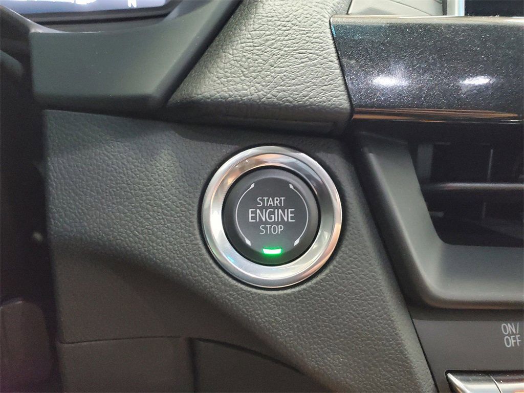 New 2026 Cadillac CT4 V w/ LPO, ONYX Package image 16