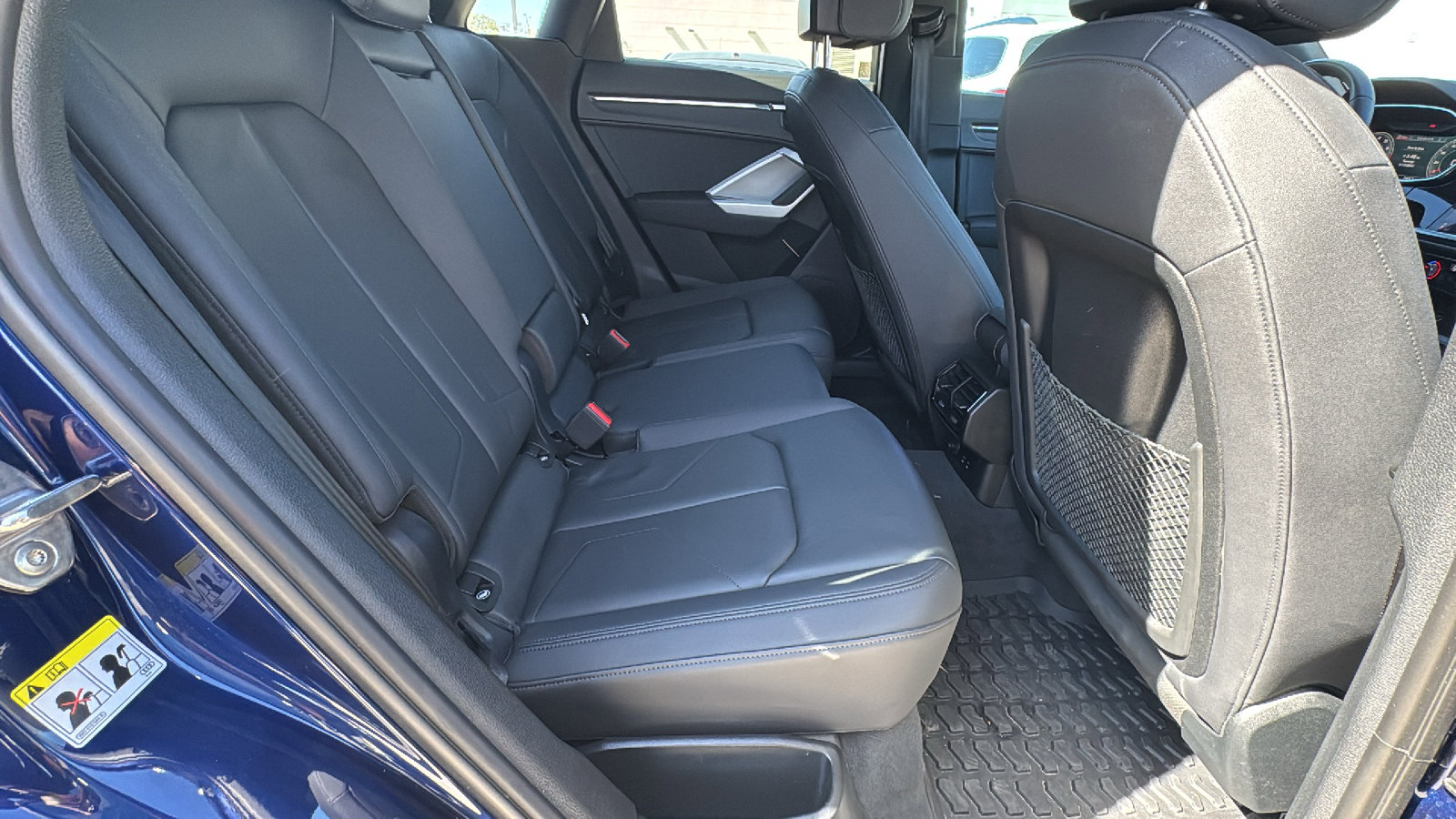 Used 2025 Audi Q3 2.0T Premium Plus w/ Premium Plus Package image 26