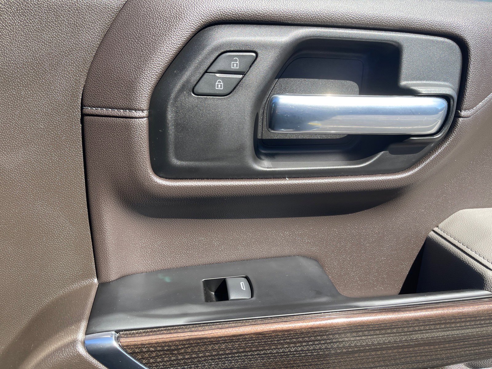 Used 2019 Chevrolet Silverado 1500 LT w/ All-Star Edition image 20