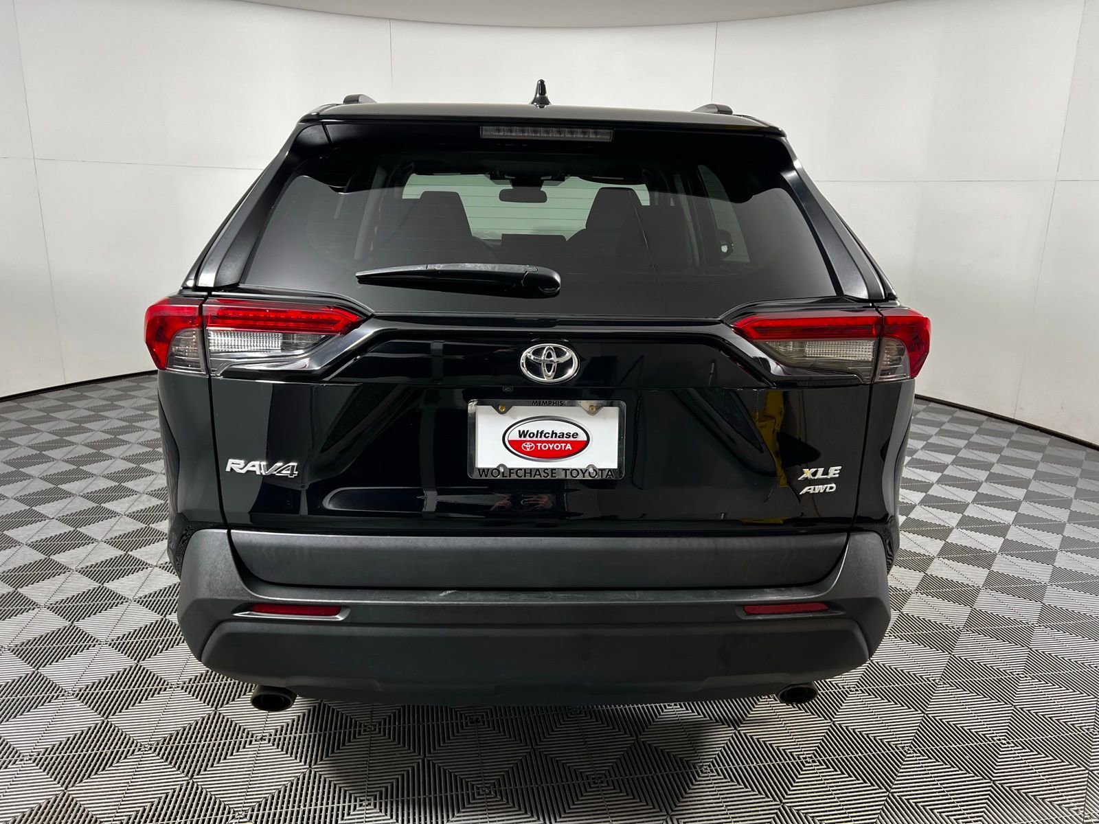 Certified 2022 Toyota RAV4 XLE w/ Convenience Package image 6