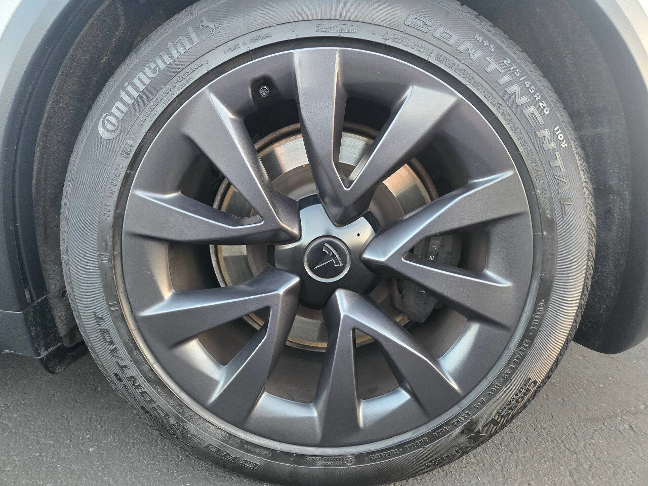 Used 2022 Tesla Model X Base AWD 4dr SUV image 15