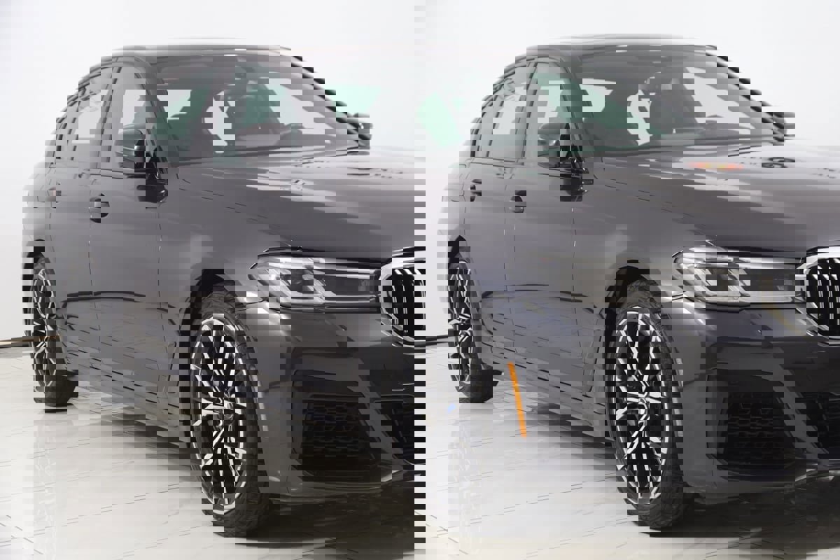 Used 2023 BMW 540i xDrive w/ M Sport Package image 47