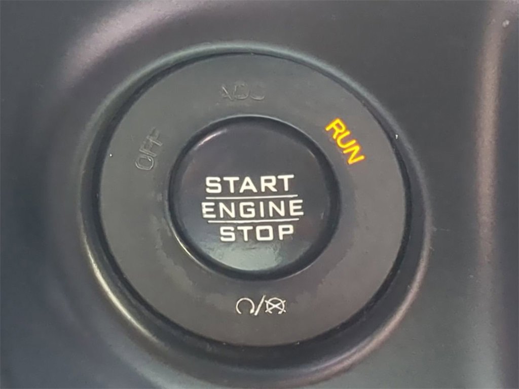 Used 2018 Jeep Wrangler Unlimited Sport image 25