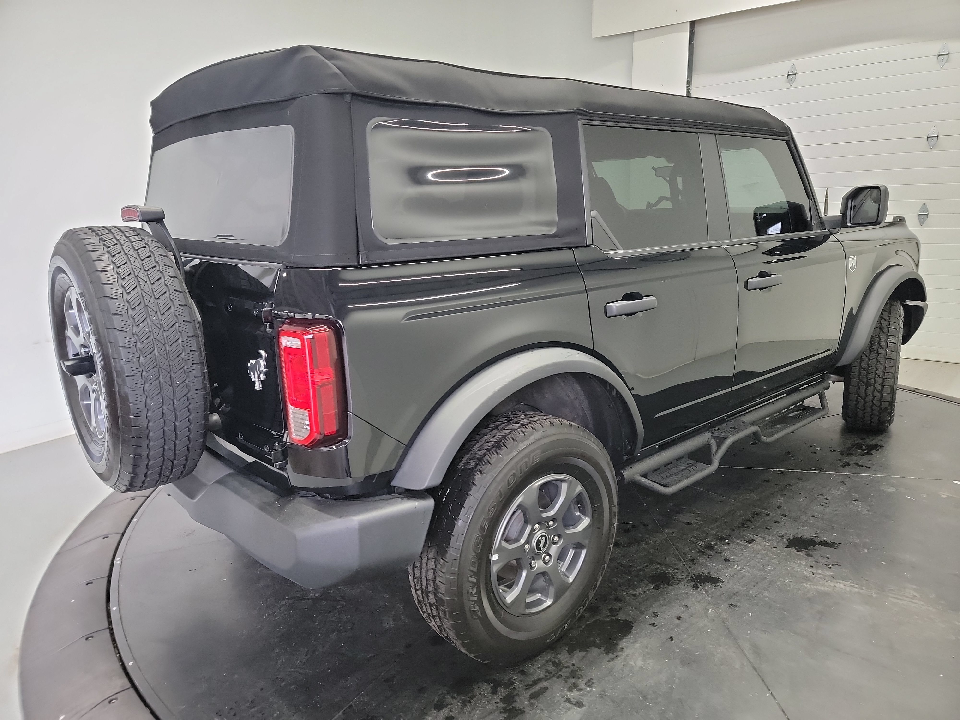 Used 2024 Ford Bronco Big Bend AWD/4WD image 9