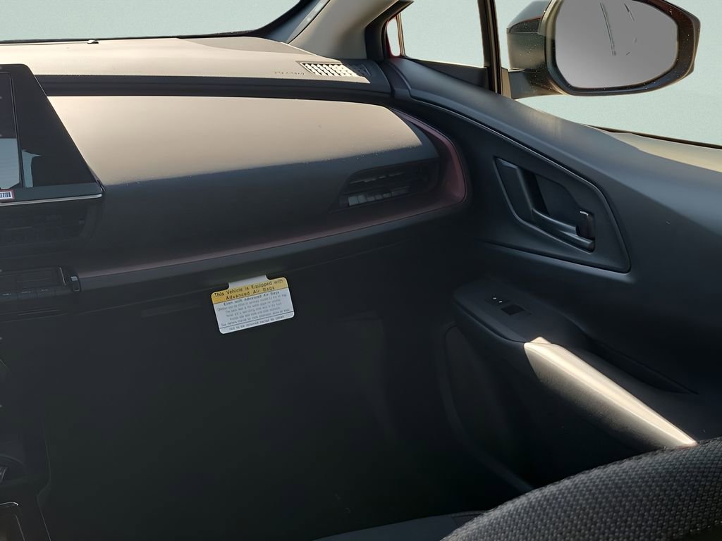 New 2026 Toyota Prius Plug-In Hybrid FWD image 26