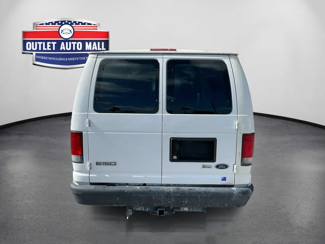 Used 2009 Ford E-150 and Econoline 150 RWD image 4