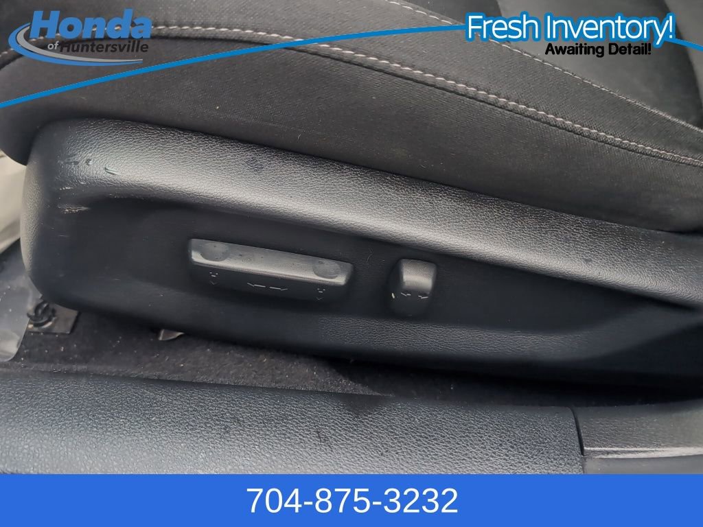 Used 2019 Honda Civic EX image 19