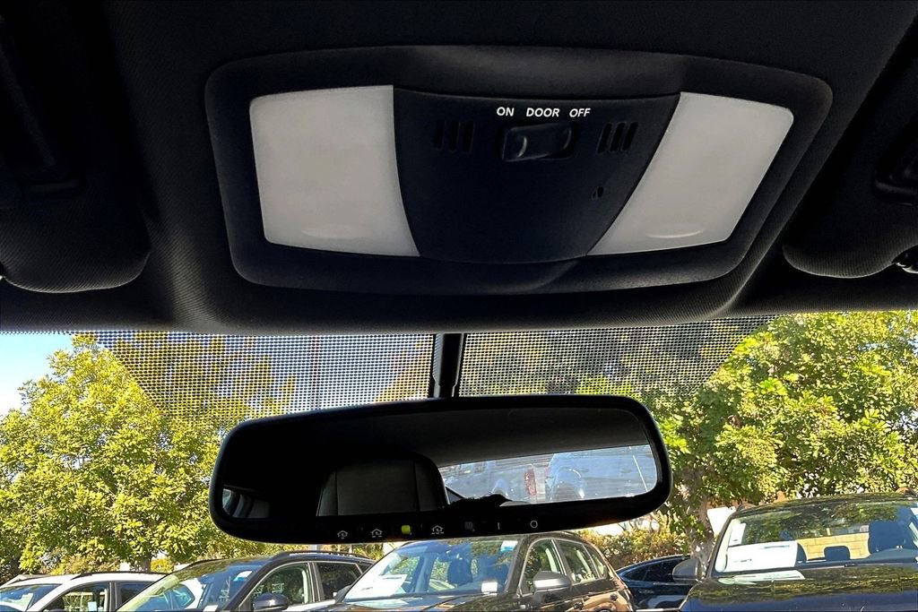 Used 2016 Nissan 370Z NISMO image 13