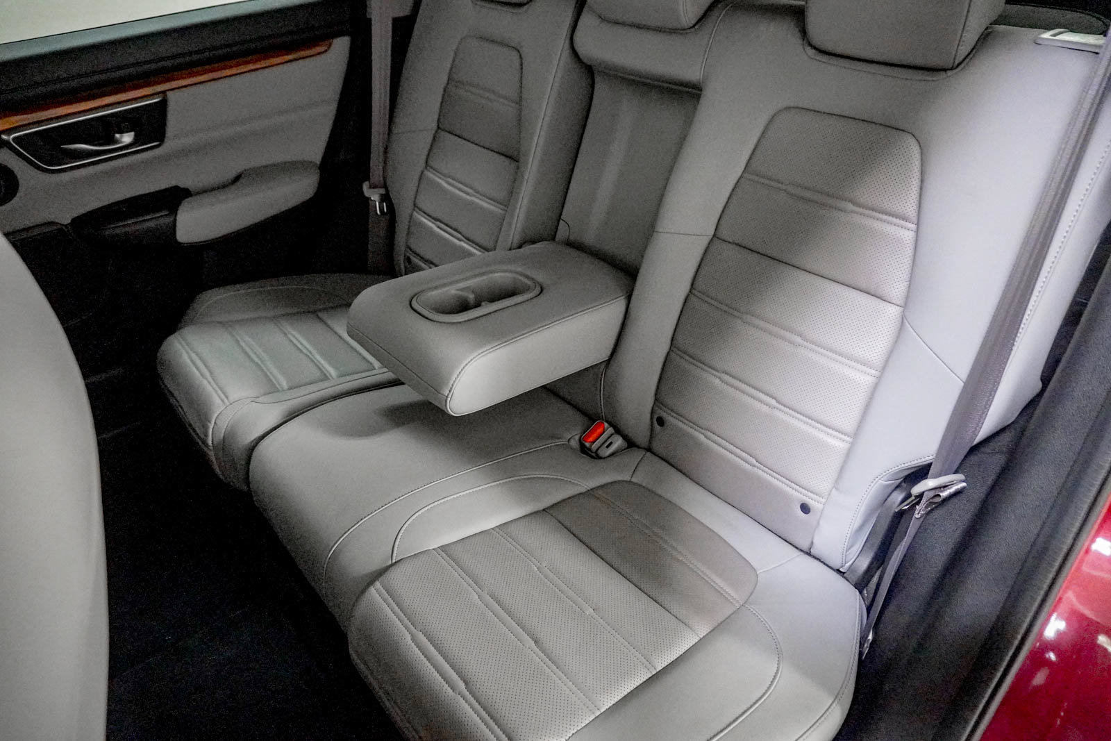 Used 2022 Honda CR-V Touring image 37
