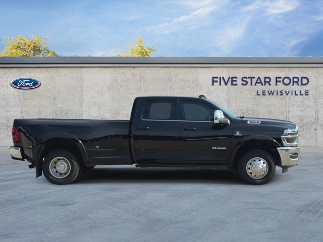 Used 2026 RAM 3500 Longhorn AWD/4WD image 9