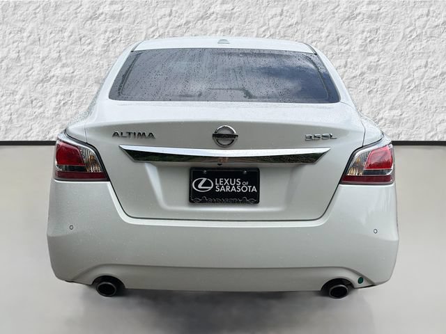 Used 2015 Nissan Altima 3.5 SL FWD image 4