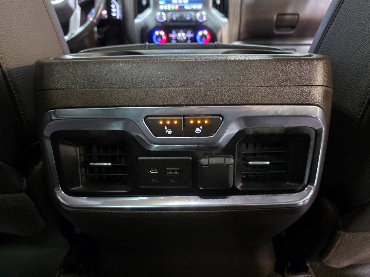 Used 2021 GMC Sierra 2500 Denali w/ Denali Black Diamond Edition image 44