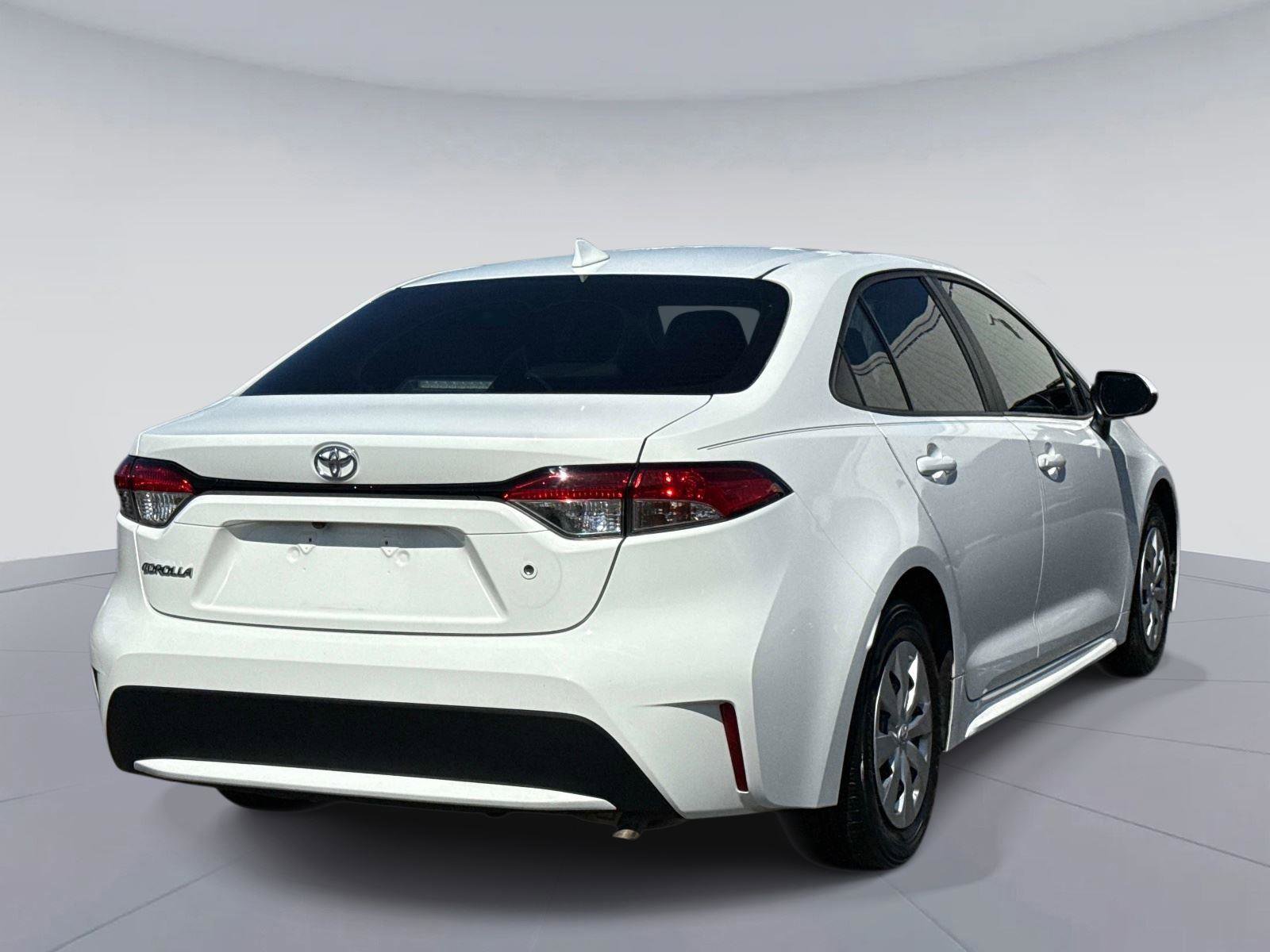 Used 2020 Toyota Corolla L FWD image 3