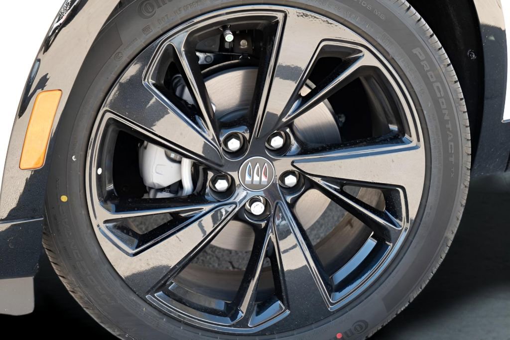 New 2026 Buick Envision Sport Touring image 2