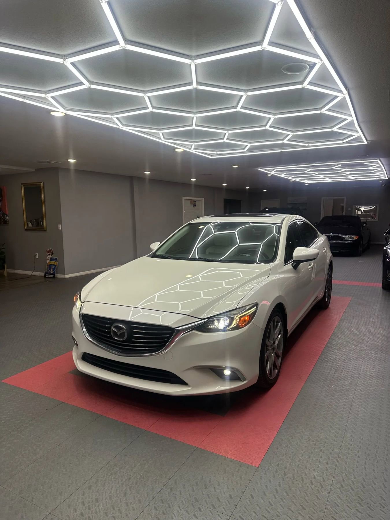 Used 2016 MAZDA MAZDA6 Grand Touring image 2