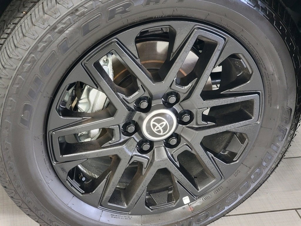 Used 2024 Toyota Sequoia Limited image 12