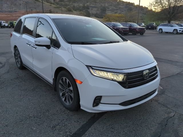 Used 2024 Honda Odyssey EX-L image 2