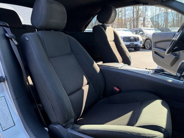 Used 2014 Ford Mustang V6 w/ Equipment Group 102A image 19